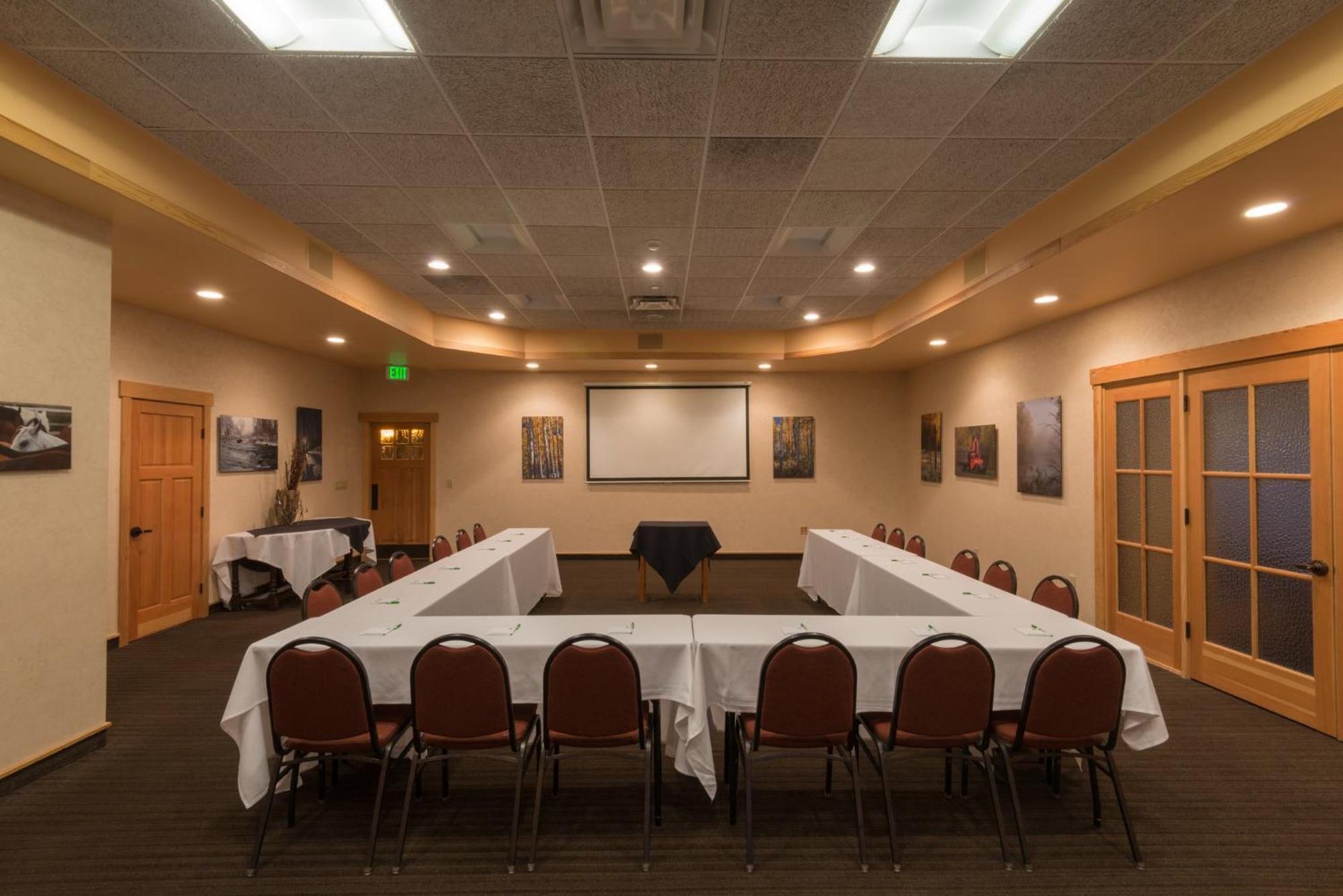 By Ihg Steamboat Springs