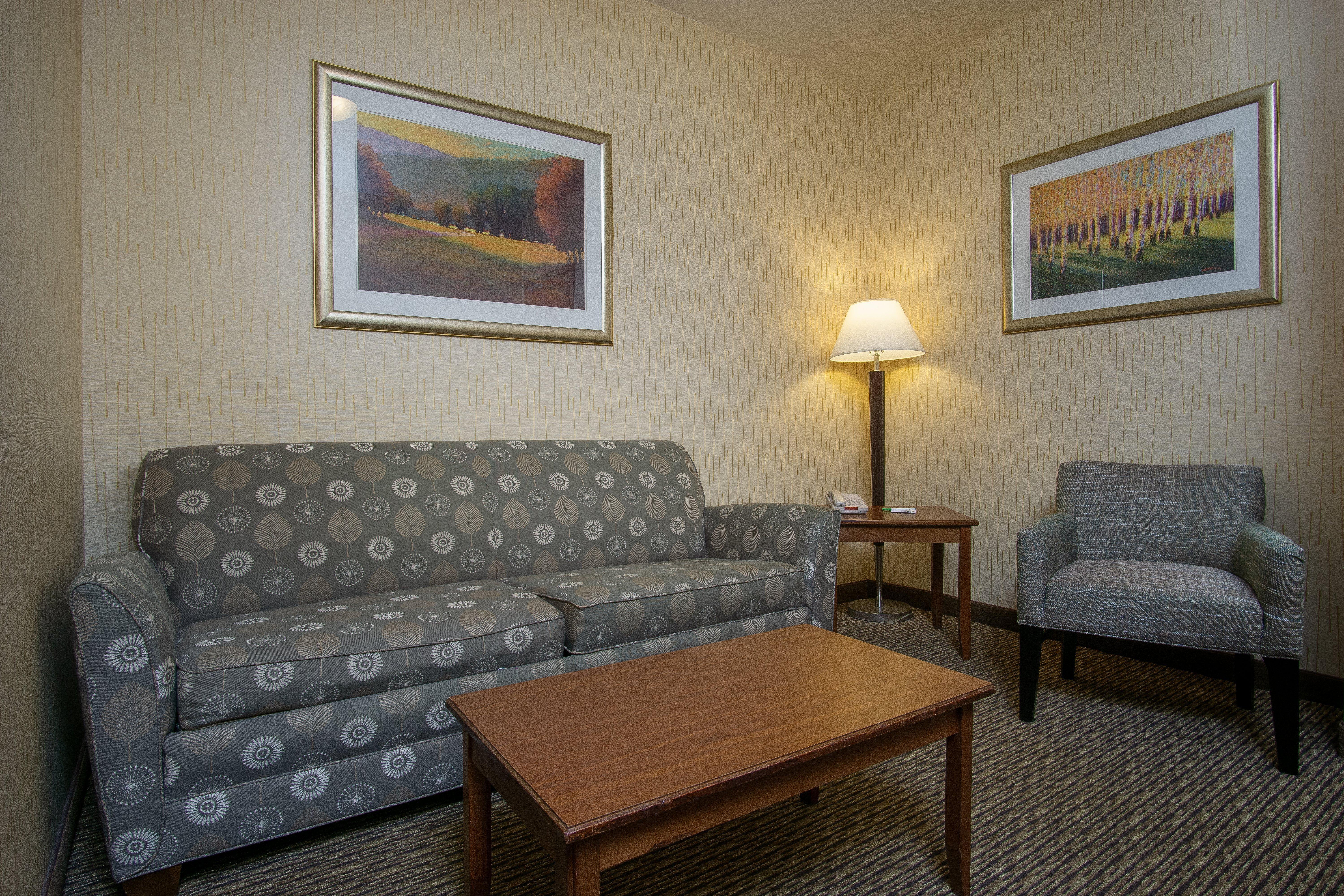By Ihg